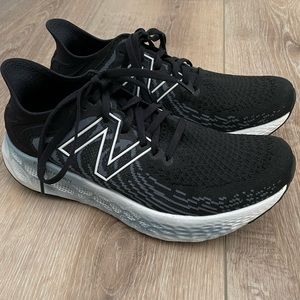 New balance fresh foam 1080 black with animal print detail worn twice- walking